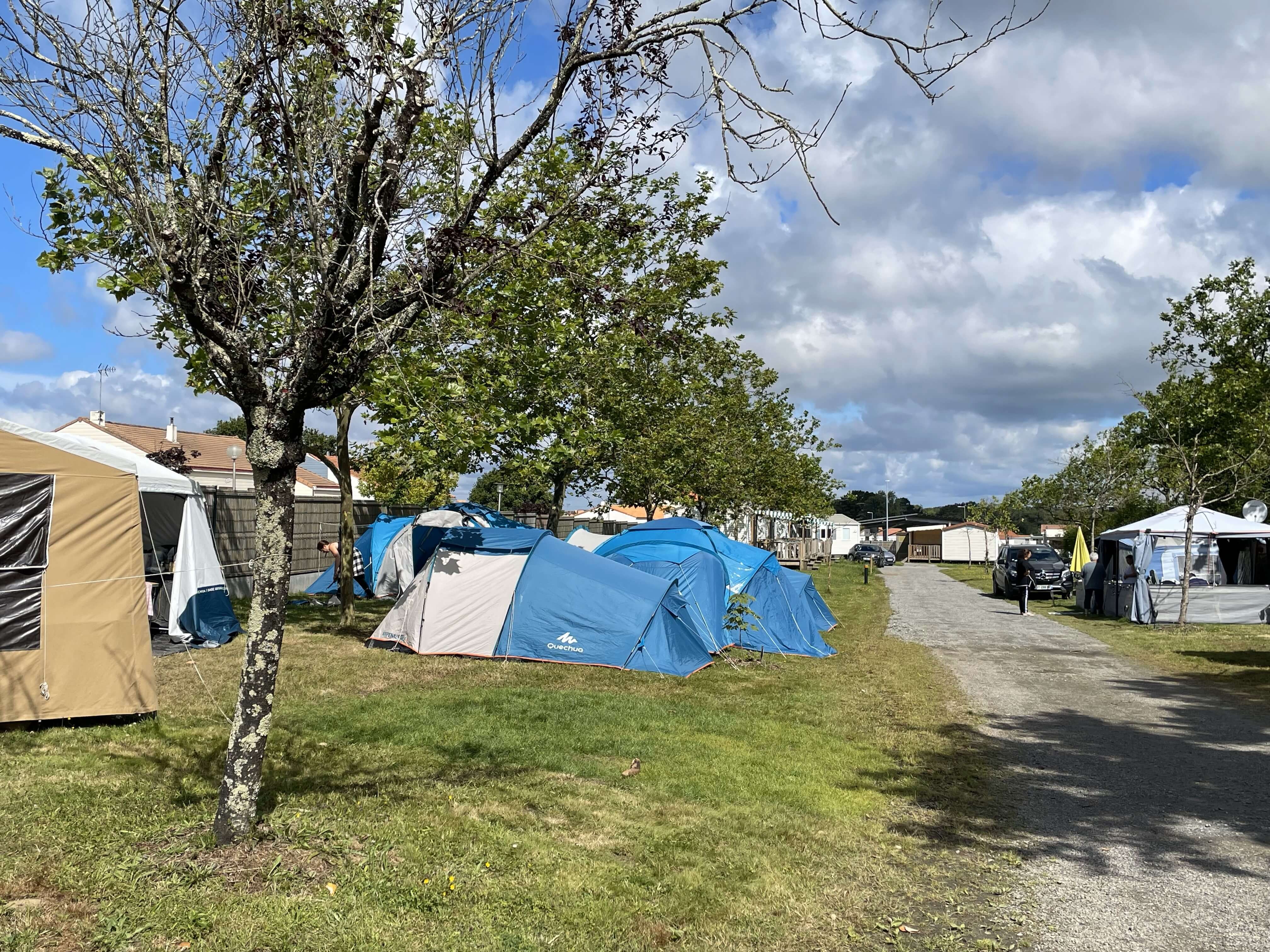 Emplacements tente BOUAYE