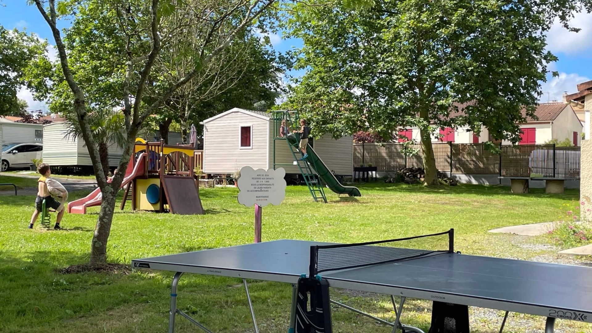 aire de jeux camping du grand fay