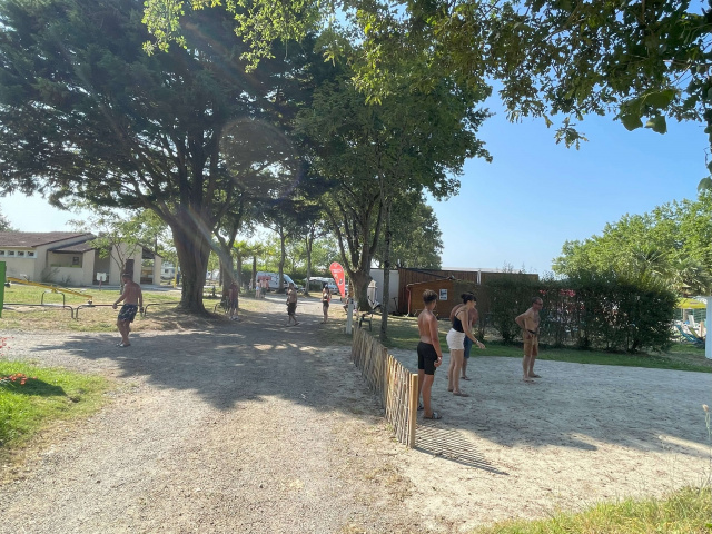 concours de pétanque camping du grand fay