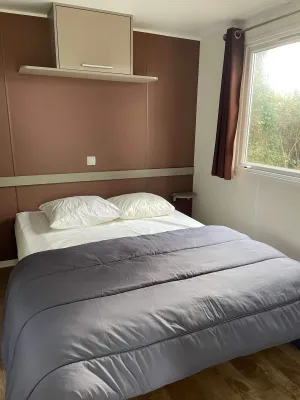 Chambre dans mobilhome camping du grand fay