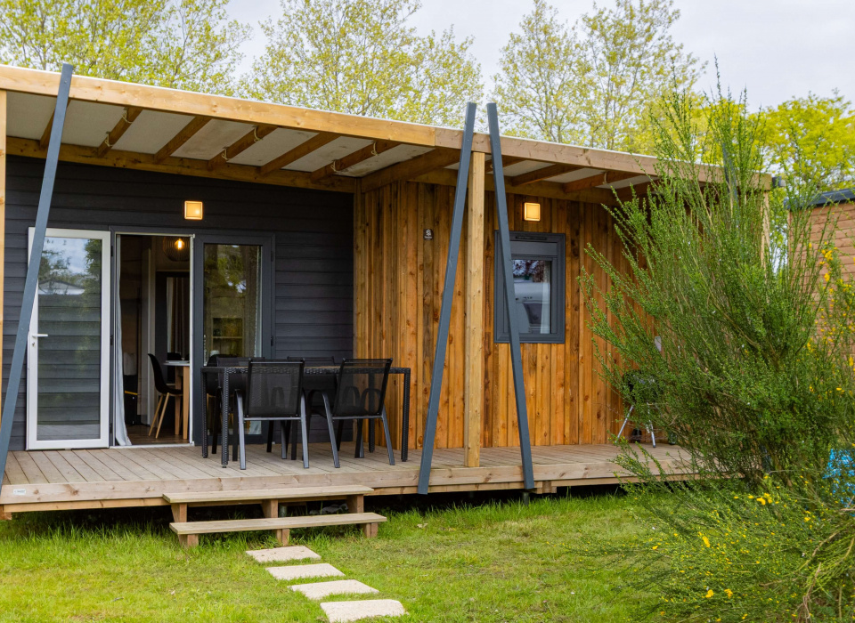 CHALET CANNELLE CAMPING DU GRAND FAY 44