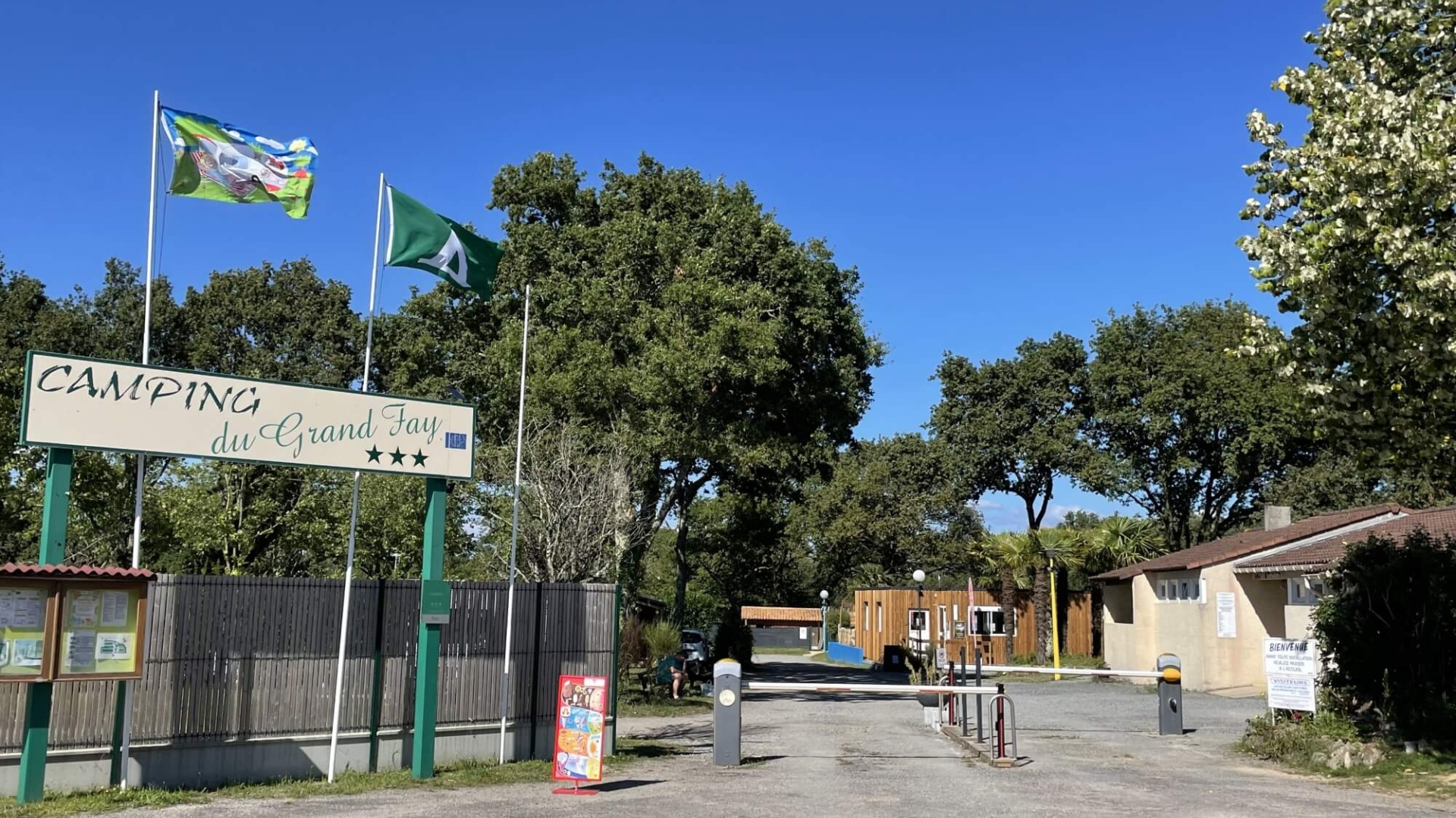 19-ba36e136295ecf9c5291b1aab683cc49